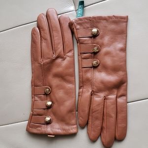 Beautiful soft 100% leather tan color Ralph Lauren brand new women's gloves M
